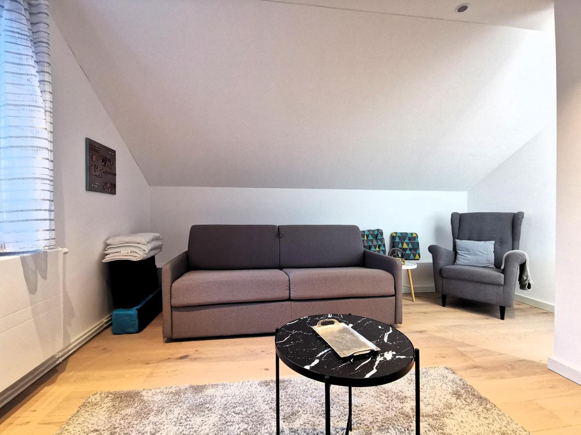 Bohnapartments Luxury Villa Berlin - 210Qm - Wintergarten - Kamin - 4 Kostenlose Parkplaetze - 6 Schlafzimmer - Neubau - Luxusausstattung Birkenwerder Exterior photo